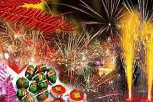 क्या इससे पहले भी दिवाली पर पटाखे फोड़े जाते थे? जानिए कब और किसने की थी इसकी शुरुआत