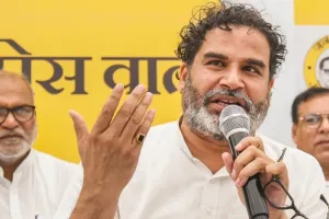 तेजस्वी यादव को ललकारने वाले प्रशांत किशोर ने चौंकाया, कहा- वह किसी सीट से चुनाव नहीं लड़ेंगे…जानिये क्यों?