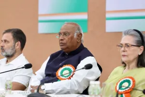 कांग्रेस का पतन: सोचने की ज़रूरत क्यों है?