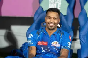 IPL से पहले मुंबई इंडियंस में 'गृहयुद्ध'? क्या हार्दिक पांड्या की जगह सूर्यकुमार यादव को मिलेगी कप्तानी की कमान?