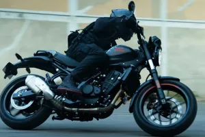 450cc का इंजन और बोल्ड लुक, रॉयल एनफील्ड ने लॉन्च की नई बाइक; जानें कीमत