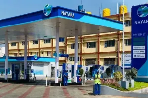 युद्ध का असर: नायरा एनर्जी ने पेट्रोल और डीजल की कीमतों में किया इजाफा