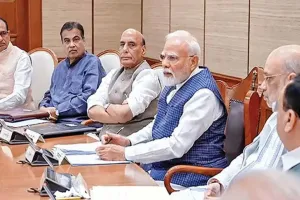 वैश्विक अस्थिरता के बीच हमें चुनी हुई सरकार को समझने का समय आ गया है
