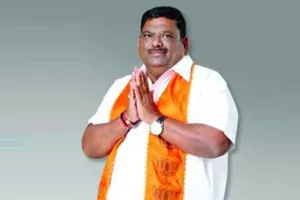 दक्षिण गुजरात के तटीय इलाकों के मतदाता राजाभाई पटेल की कमी महसूस कर रहे हैं