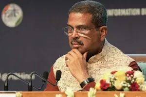 NEET की एग्जाम सिस्टम में कैंसर फैल गया है, शिक्षा मंत्री ने पहली बार गड़बड़ियों की बात स्वीकार की
