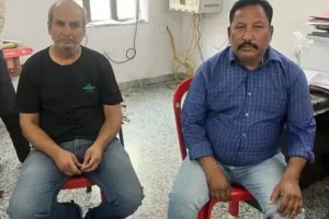 जयपुर: अपनी ही सैलरी के लिए रिश्वत? नगर निगम का स्वास्थ्य निरीक्षक रंगे हाथ गिरफ्तार, कर्मचारियों से मांग रहा था पैसे