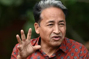सोनम वांगचुक ने ऐसा क्यों कहा- 2047 तक विकसित भारत का सपना मौजूदा व्यवस्था में मुश्किल, उन्होंने किन अहम बदलावों की बात की…