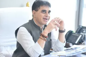 प्रफुल पानसेरिया: विवादों से दूर, मुस्कुराते हुए सेवा के मार्ग पर चलने वाले व्यक्ति