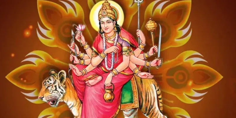 नवरात्रि का तीसरा दिन : जानें मां चंद्रघंटा के दस हाथों और दिव्य स्वरूप का रहस्य